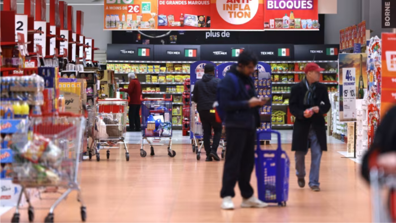 The company that makes Pepsi, Lay's, and 7-Up, according to grocery operator Carrefour, is maintaining its food prices "unacceptably" high even as inflation declines.