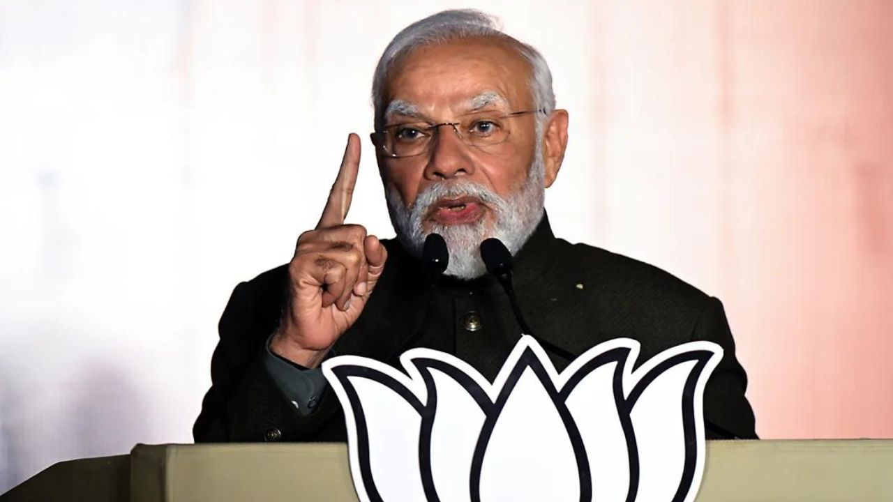 Narendra Modi speaks at the Bharatiya Janata Party headquarters in New Delhi on December 3, 2023.