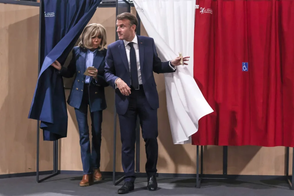 Macron and the First Lady Brigitte Macron at the Touquet polling station, for the European elections, June 9, 2024.