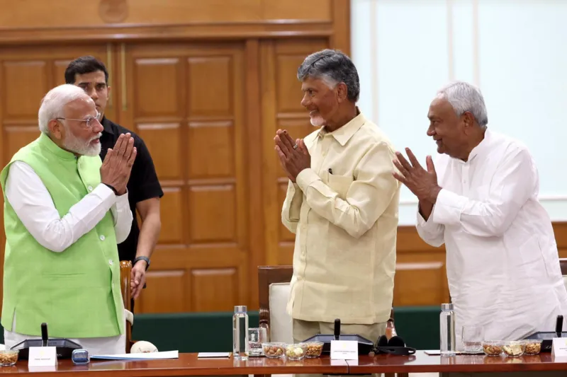 Nitish Kumar (right) and N Chandrababu Naidu (second from right) have served in BJP-led governments in the past.